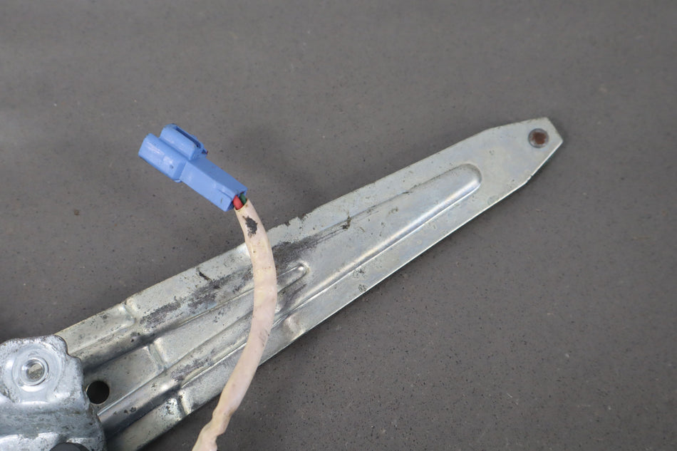 1991-1997 Toyota LandCruiser Right REAR Power Window Regulator *Tested Good*