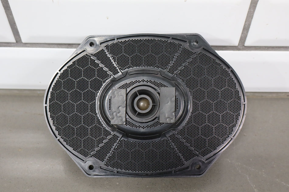 2011 Ford Mustang- Speakers