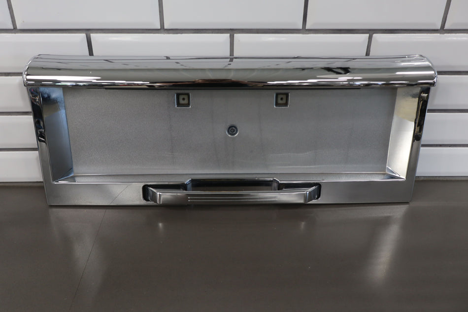 2003 Hummer H2- Tail Finish Panel