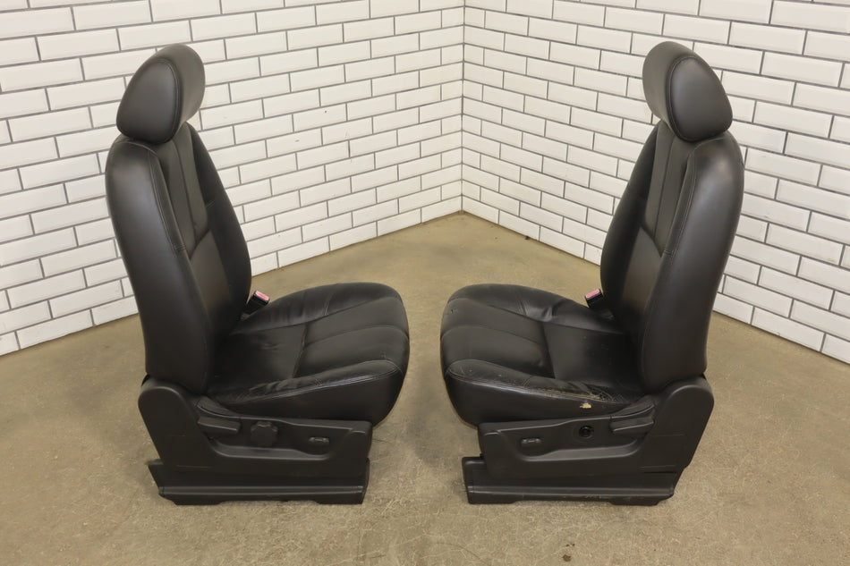 2008 GMC Yukon GMT900- Seats Set