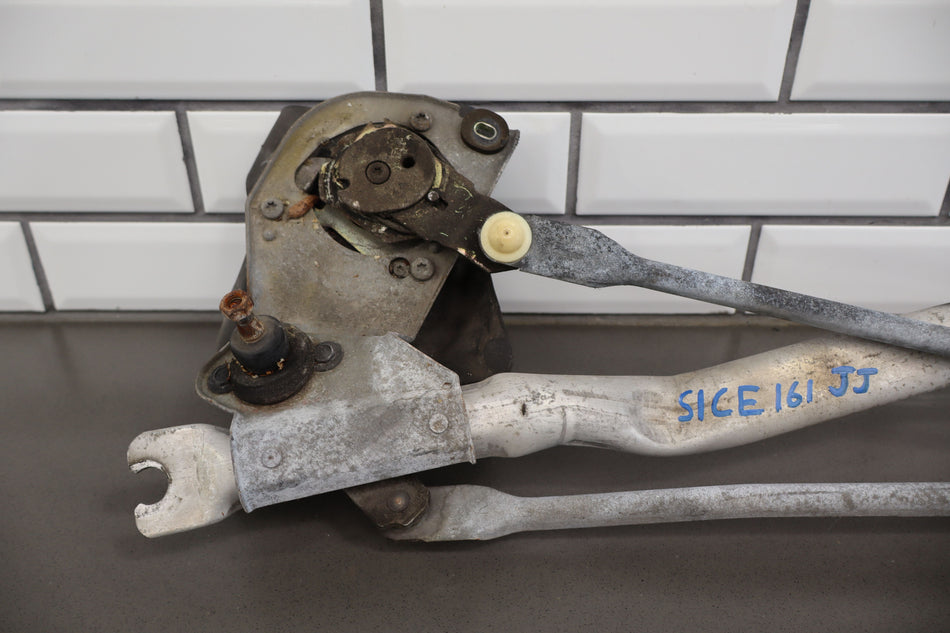 1997-2004 Chevrolet Corvette C5 Wiper Motor &amp; Transmission OEM