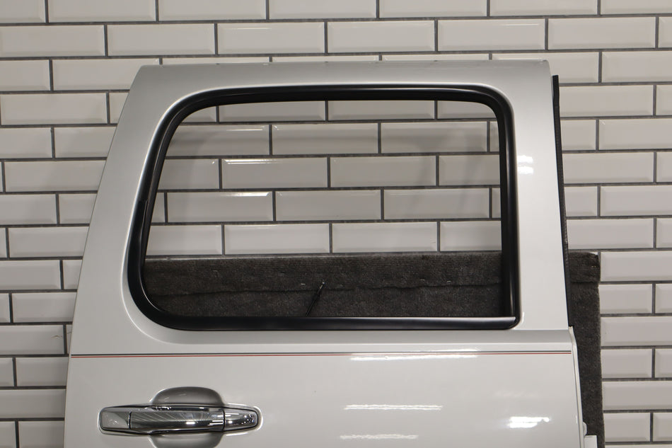 2011 Chevrolet Suburban 1500- Right Rear Door
