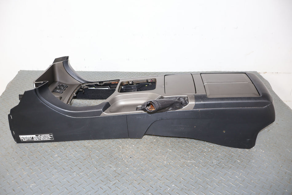 2005 Lexus GX470- Front Console