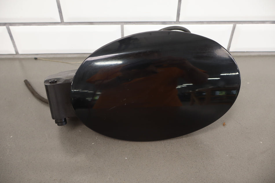 2014 Maserati Ghibli- Fuel Filler Door