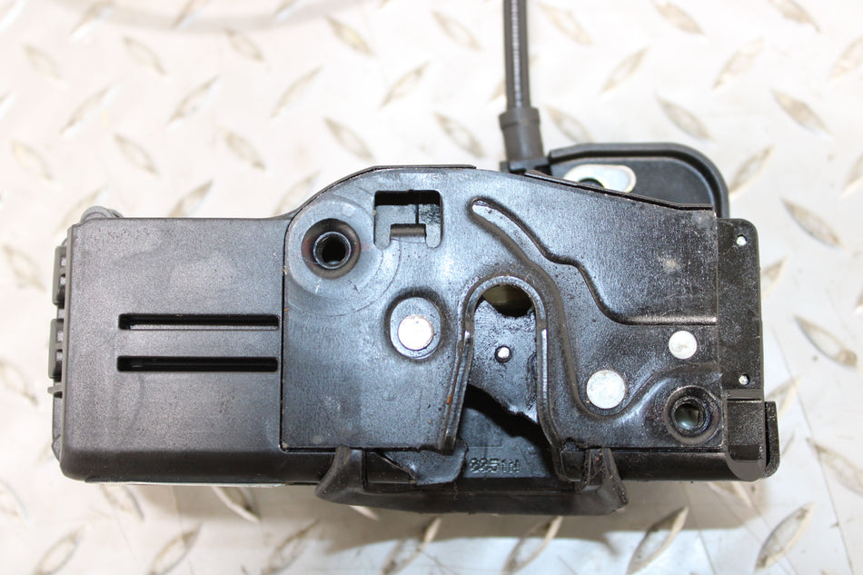 2010 Chevrolet Corvette- Right Front Door Latch