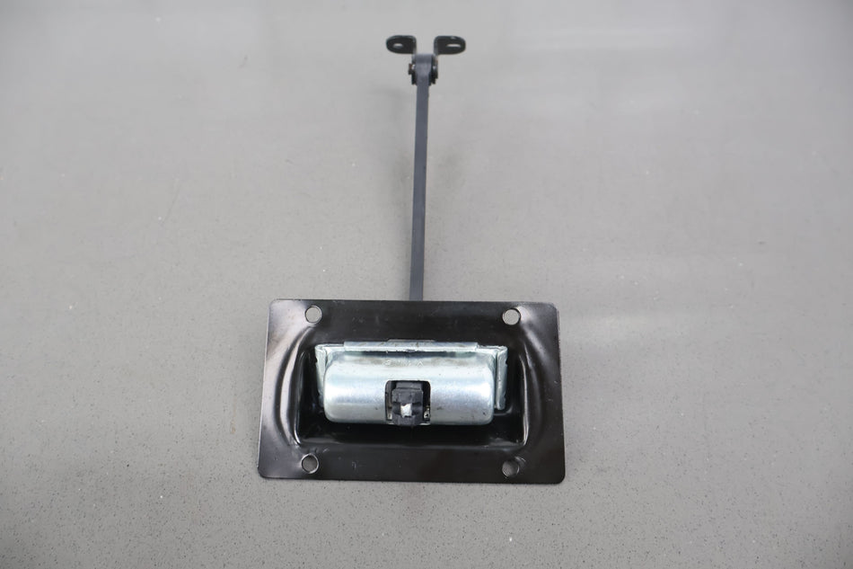 2017 Jeep Wrangler- Lid Latch