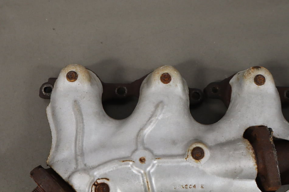 2000-2002 Chevrolet Camaro Exhaust Manifold 12559507 OEM