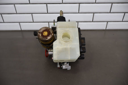 47070-60010 ABS Brake Pump Brake Booster Land Cruiser Lx470 Anti-Lock 2000-2003
