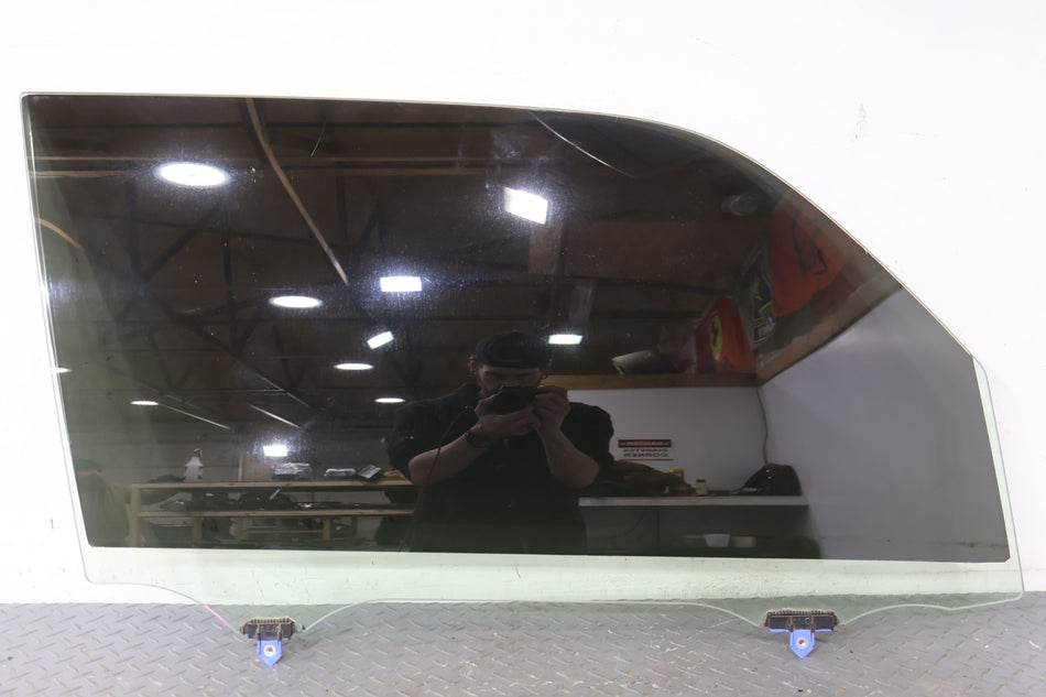 2018 Toyota 4Runner- Right Front Door Window