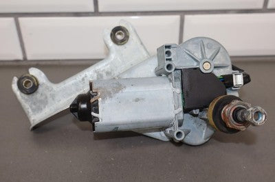 2003 Hummer H2- Rear Wiper Motor