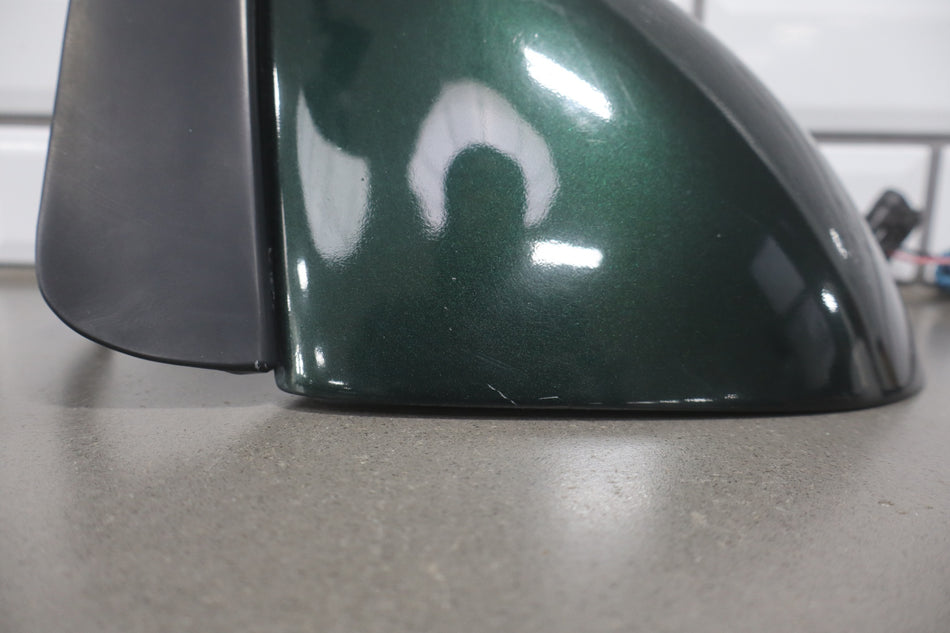 1988-1996 Chevrolet Corvette Right Door Mirror Polo Green 91 10273680