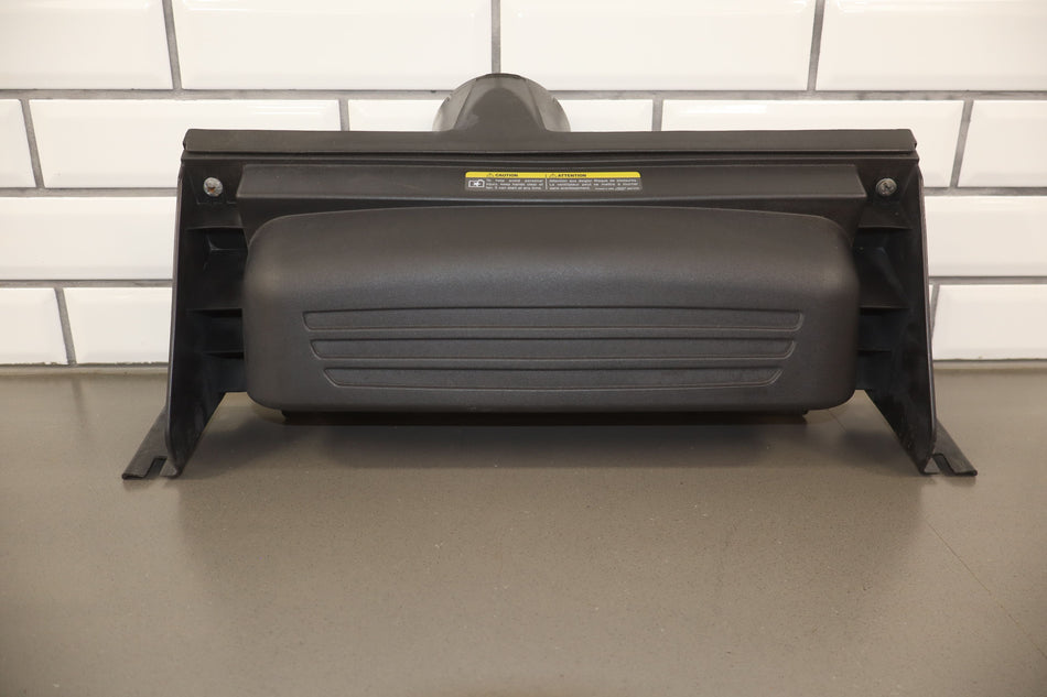 2004 Chevrolet SSR- Air Cleaner/Box