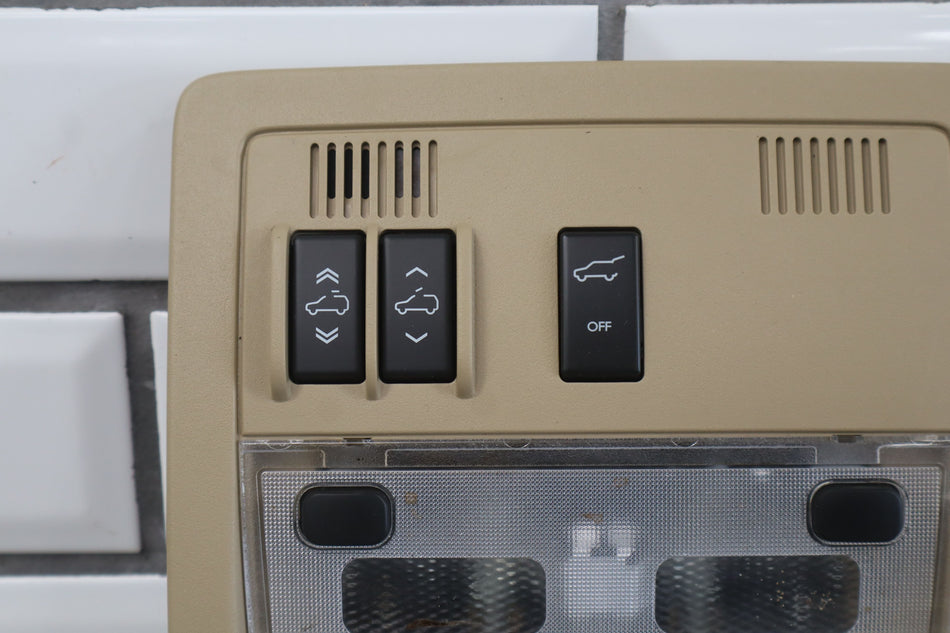 2012 GMC Yukon XL 1500- Front Console