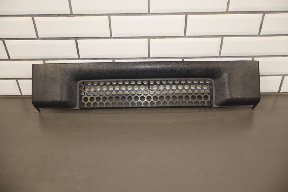 2003-2005 Hummer H2 Grille 15078156 OEM