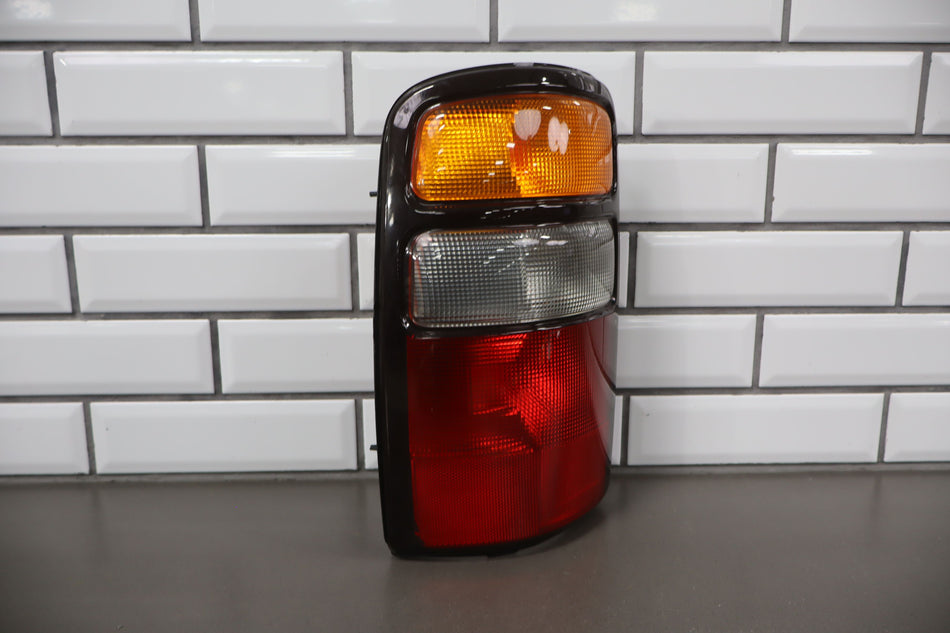 2004 Chevrolet Suburban 2500 Left Tail Light OEM