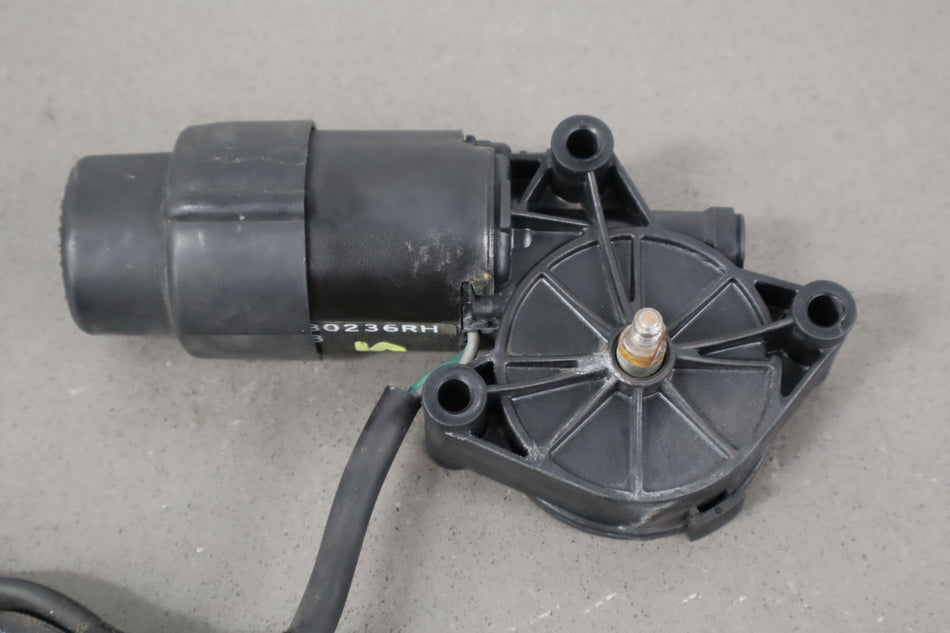 2003 Chevrolet Corvette C5- Right Headlight Motor