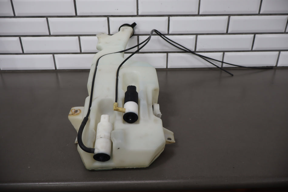 2009 Chevrolet Suburban 1500 GMT900- Washer Bottle
