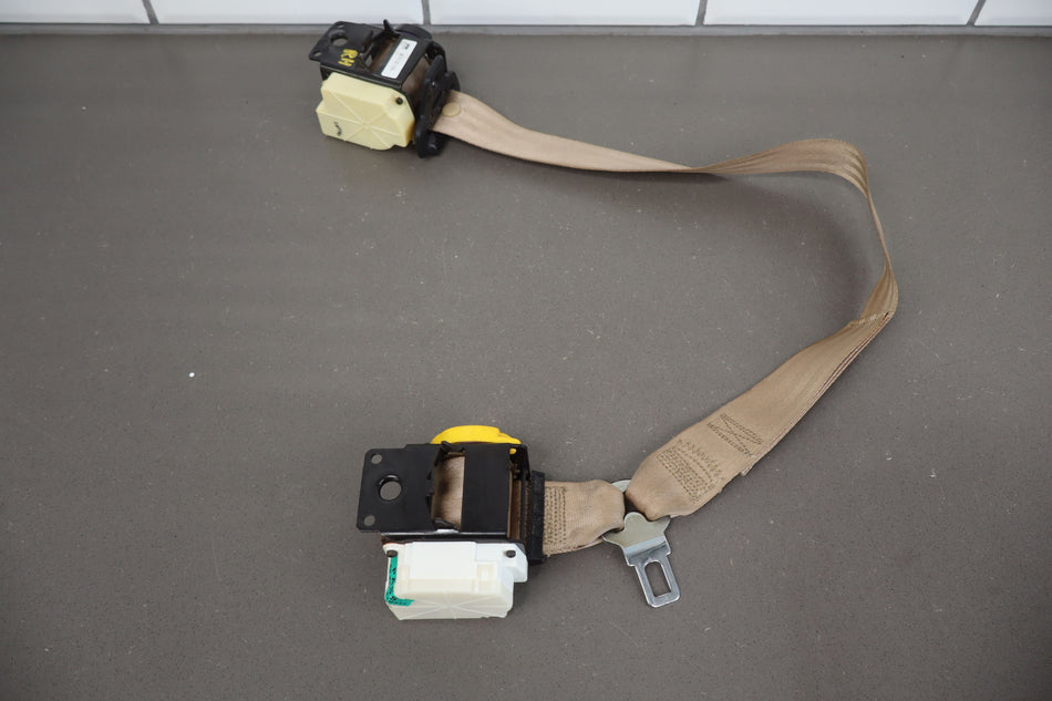 2000 Chevrolet Corvette- Front Seat Belt