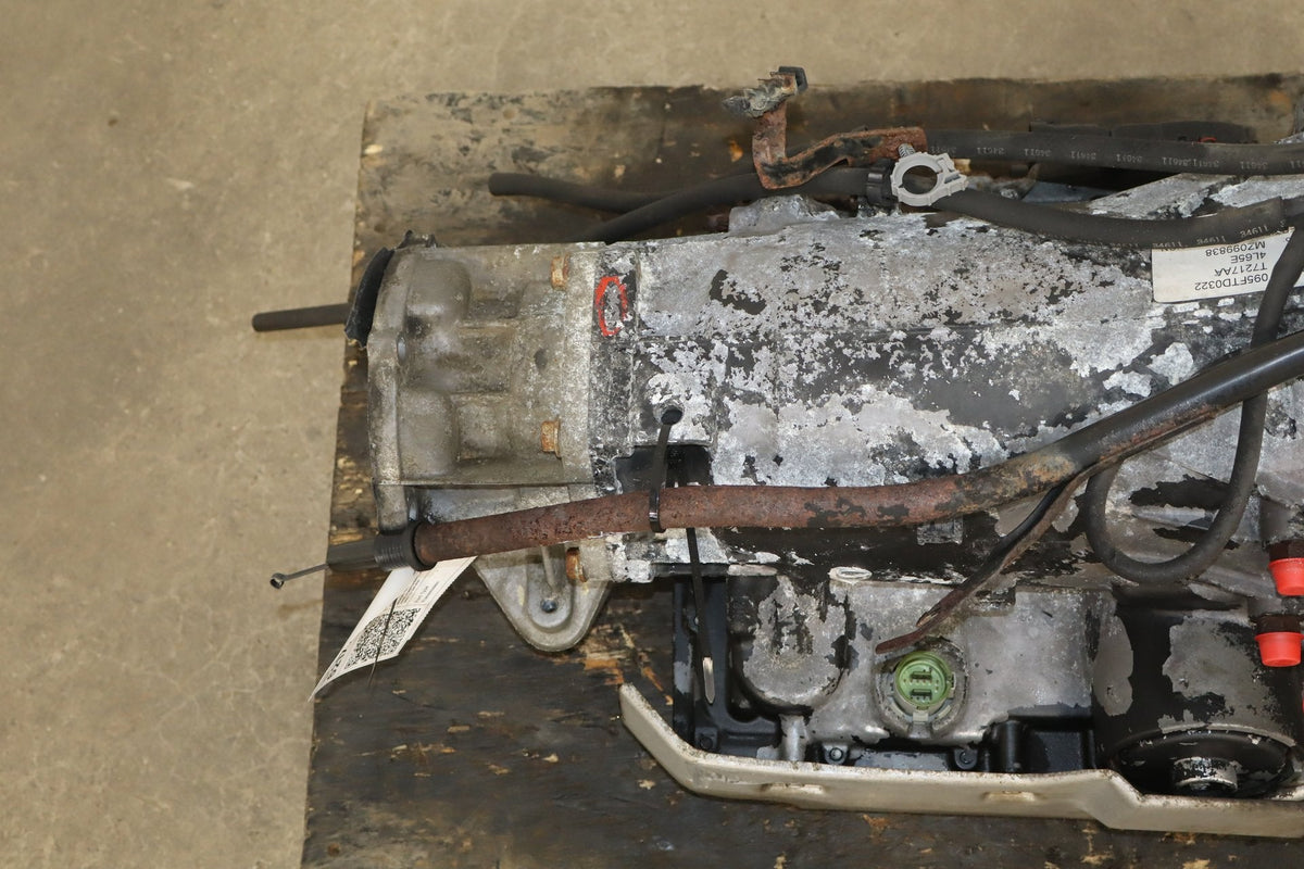 4L65E 4x4/AWD Automatic Transmission Assembly 01-07 Chevy GMC Hummer H2 Escalade M32