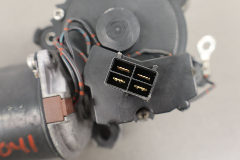 1992 Toyota Land Cruiser- Front Wiper Motor