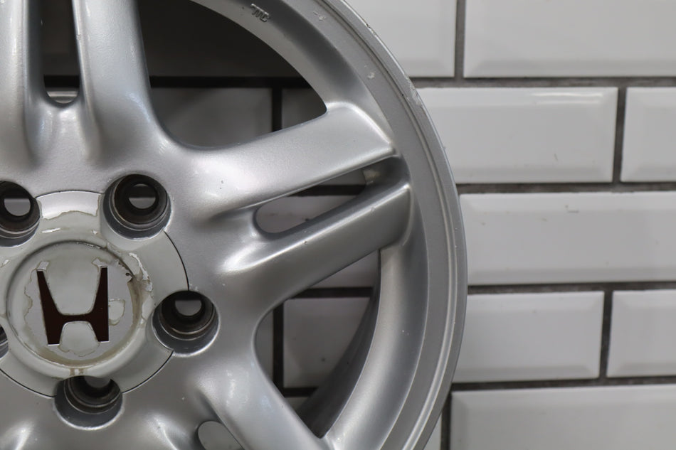 1997-2003 Honda CRV 15x6 Aluminum Wheel Rim OE Silver 63768