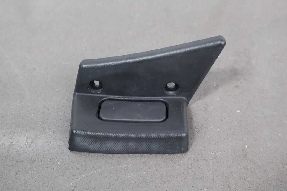 2014 Chevrolet Corvette- Right Front Door Handle