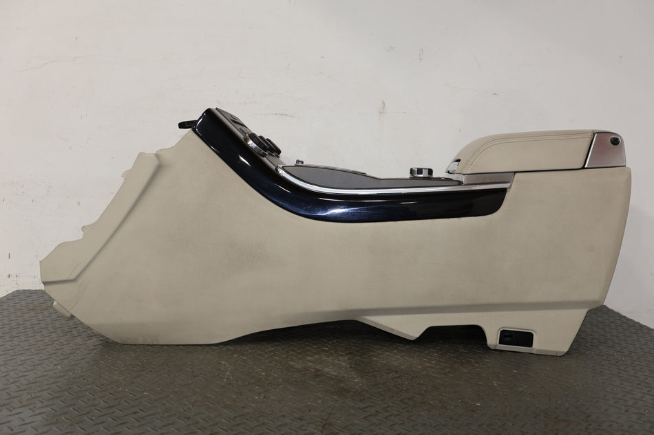 2010 Land Rover Range Rover Sport Front Console IOA