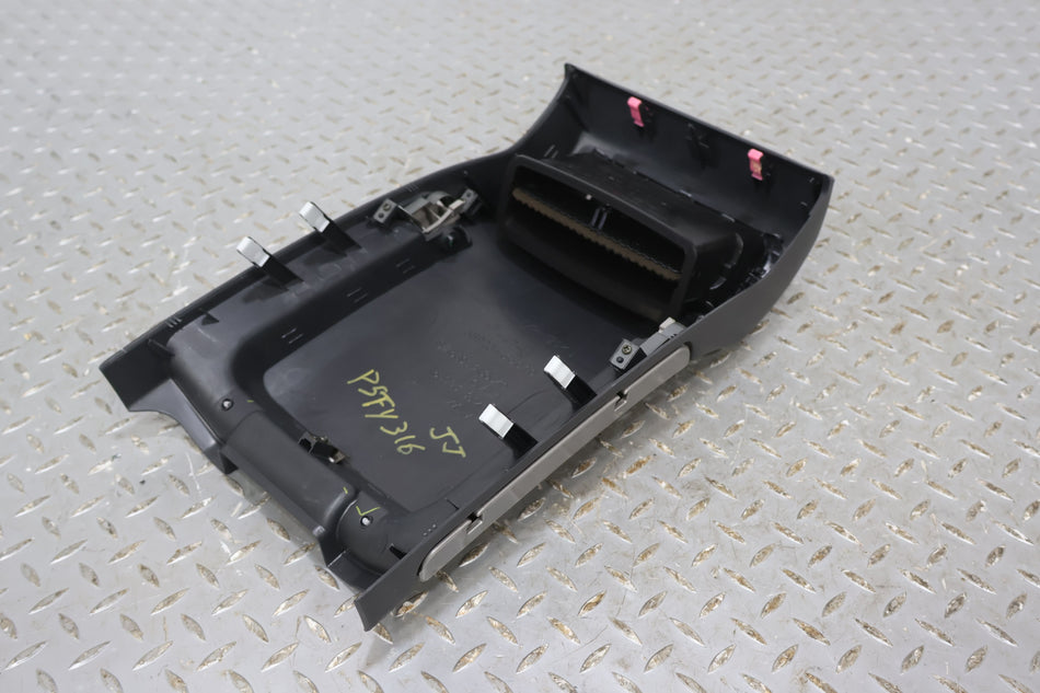 2005 Toyota 4Runner- Front Console