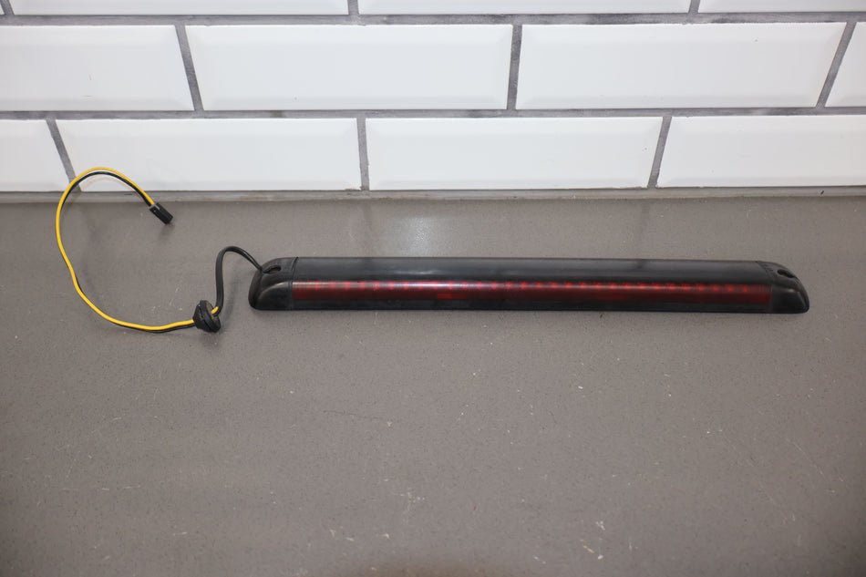 2003-2009 Hummer H2 3rd Brake Light 15145321