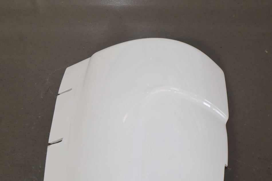 2000 Cadillac Escalade- QUARTER PANEL MOULDING