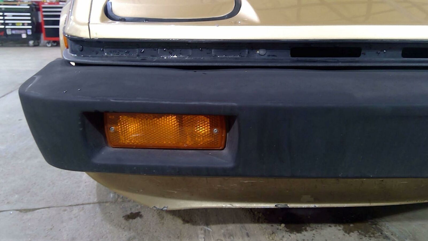 75-81 Triumph TR7 Front Bumper W/Amber Lights (Black) See Description