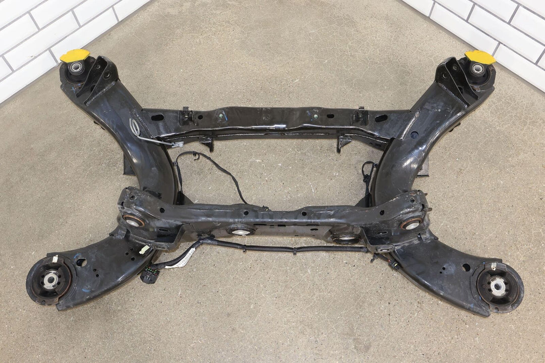 17-23 Dodge Challenger R/T Scat Pack Rear 6.4L Undercarriage Crossmember (28K)