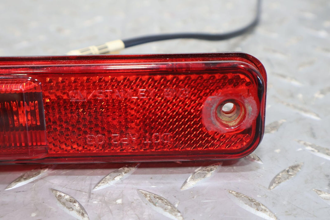 03-09 Hummer H2 Left LH Driver Rear Marker Light (Red Lens) Tested