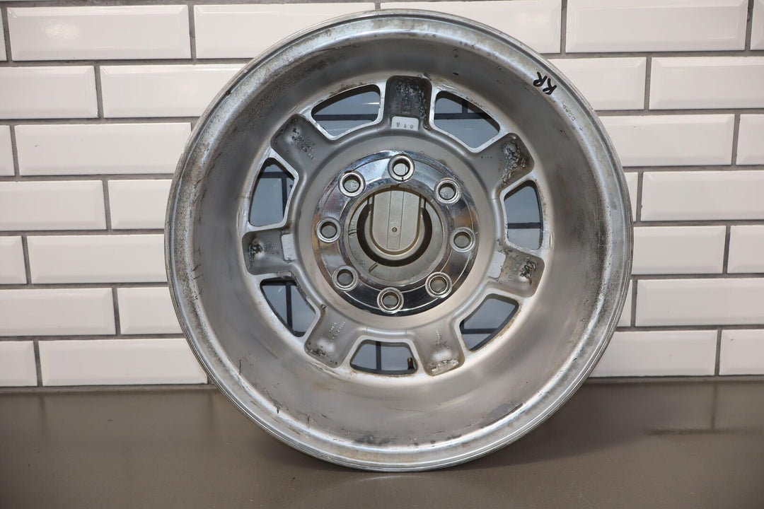 03-07 Hummer H2 Single (1) Aluminum 17x8.5 OEM Silver Wheel W/ Center Cap