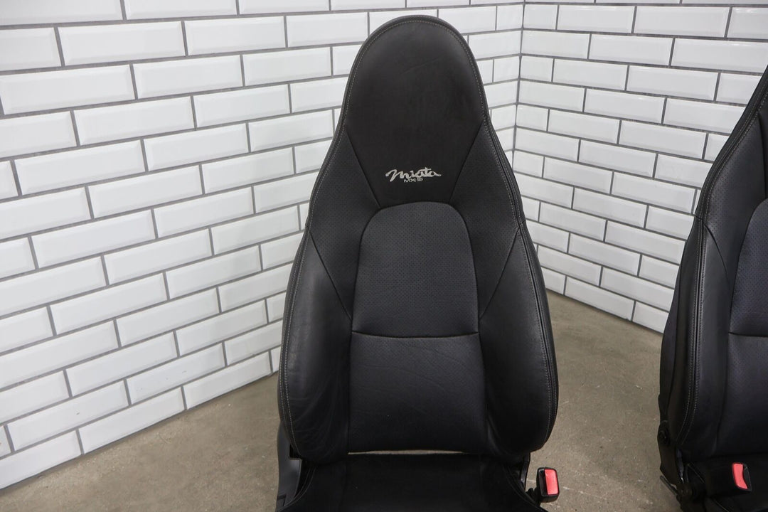 2002 Mazda Miata Pair LH&RH Leather Special Edition Seats (Black) Worn