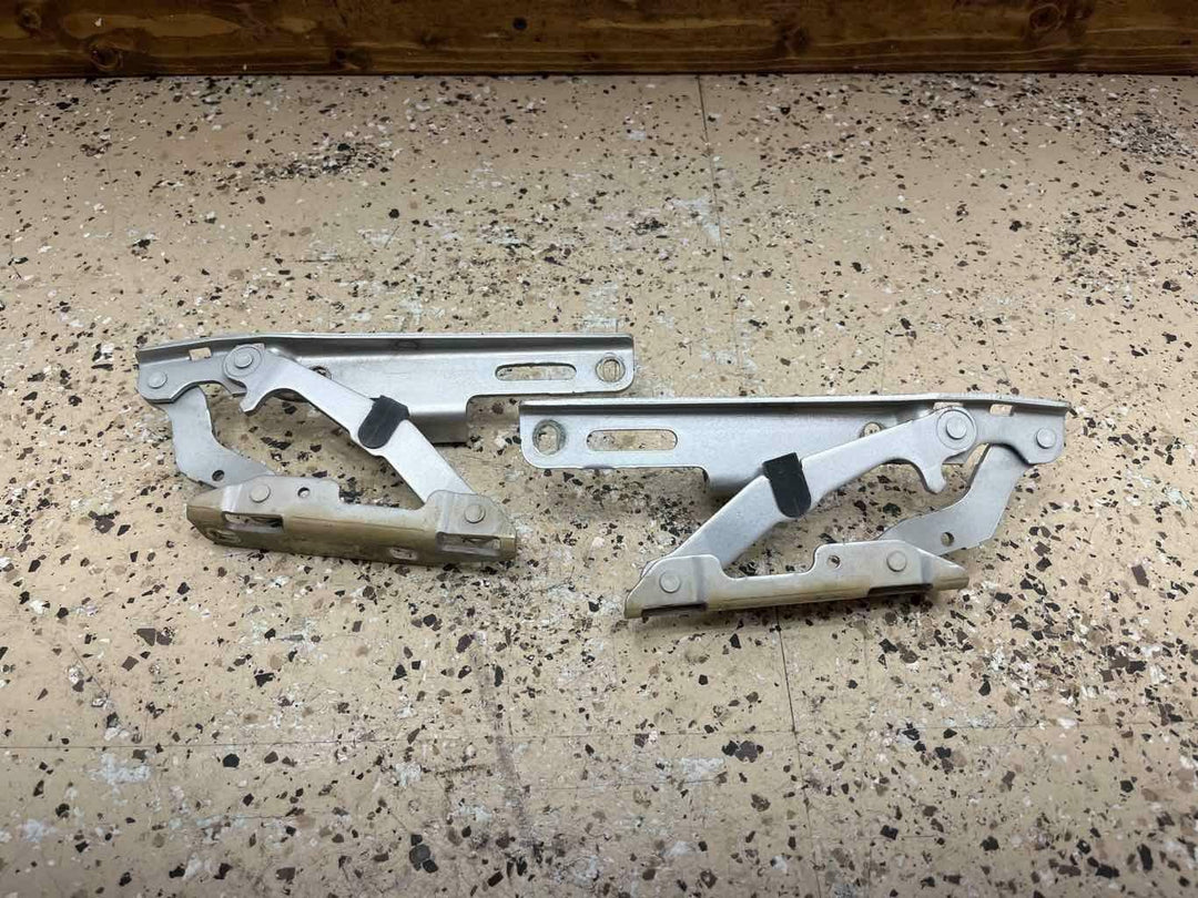 99-05 Porsche 911 996 Carrera Lid Bonnet Hinges Rear Left & Right 99651215101