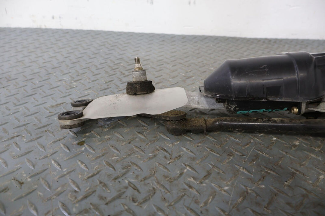 92-00 Lexus SC300 SC400 Windshield Wiper Transmission With Motor (Tested)