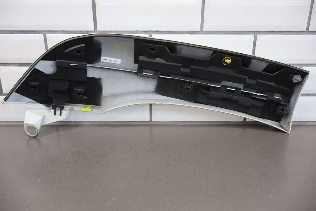 03-07 Lexus GX470 LH Left Driver Rear Quarter Panel Molding Blizzard Pearl (070)