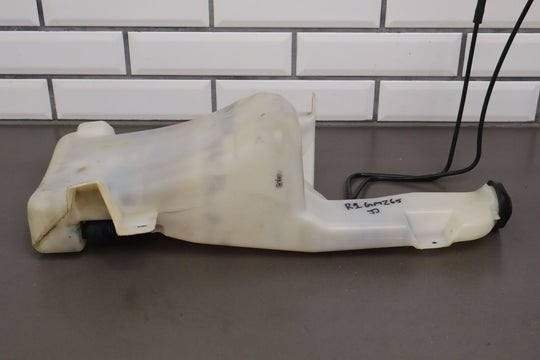 00-06 GMC Yukon/Tahoe/Suburban Windshield Washer Bottle/Reservoir (Rear Wiper)