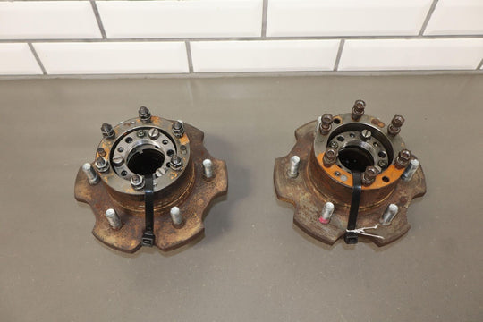 96-98 Lexus LX450 93-98 LandCruiser Pair of LH&RH Rear (Full Floating) Axle Hubs