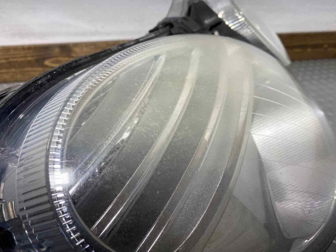 07-09 Mercedes E350 W211 Right RH Halogen Headlight OEM (Tested) 1 Tab Repaired