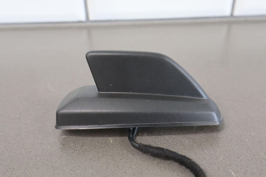 2014 GMC Sierra Denali Shark Fin Antenna OEM 23258394