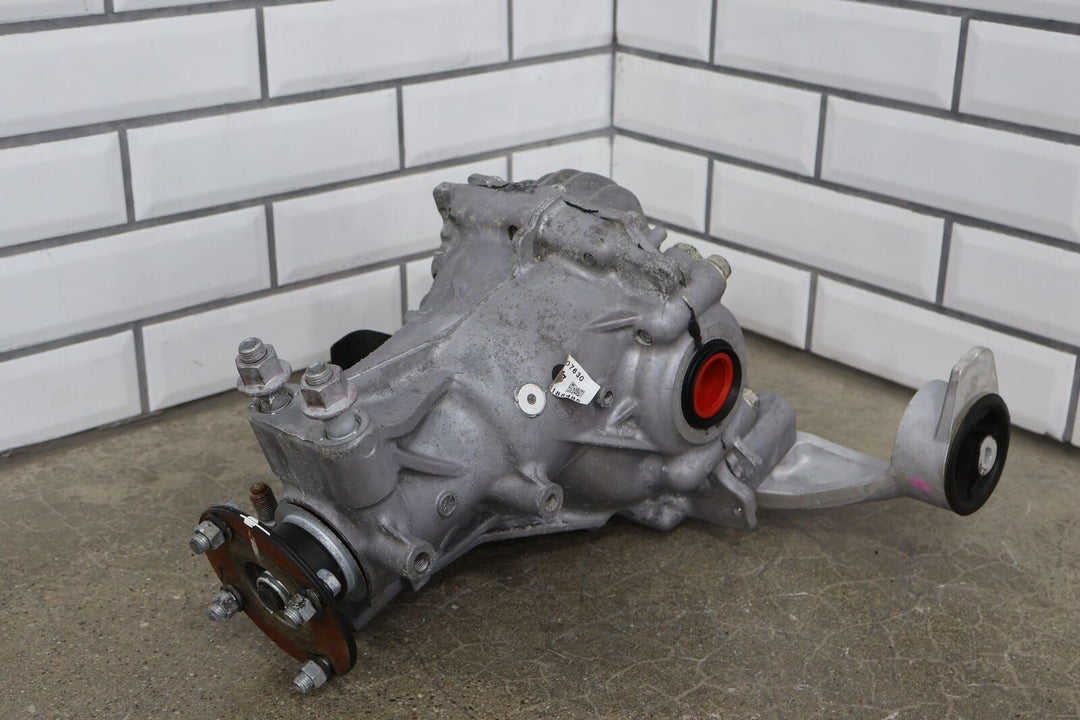 17-20 Fiat 124 Spider Rear 3.58 Differential Carrier (1.4L/Auto Trans) 62K Miles