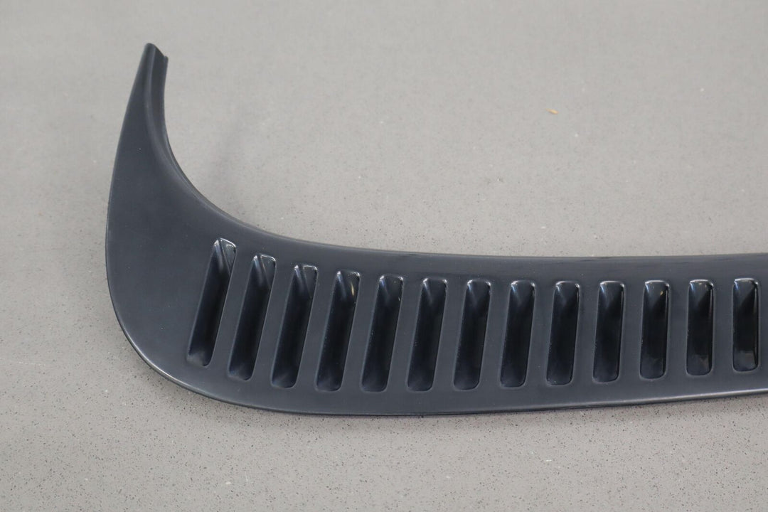 91-98 Toyota Land Cruiser LH Left Driver Rear Quarter Vent Trim Black See Photos