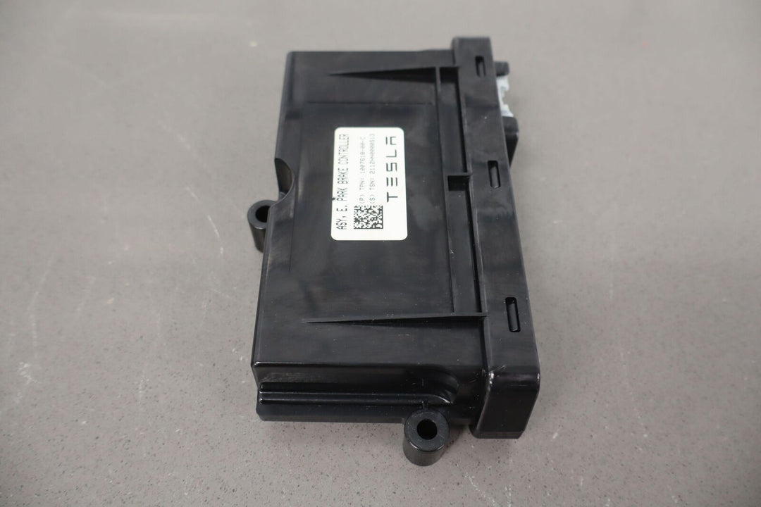 12-20 Tesla Model S Emergency Parking Brake Control Module (1007618-00-C) OEM