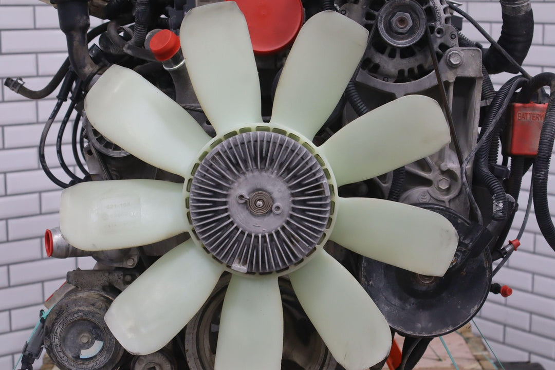 Chevy 6.0L LQ4 Vortec Engine