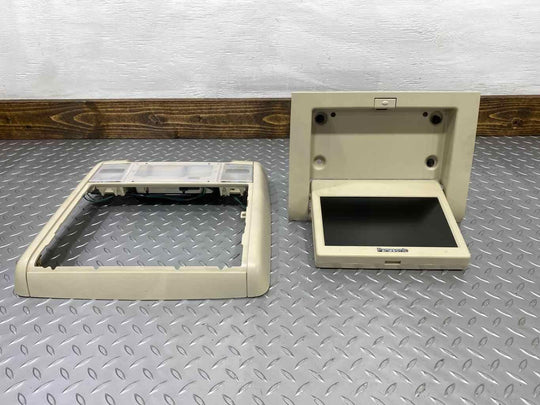 07-14 Cadillac Escalade Roof Mounted Entertainment Screen OPT U42(Neutral Color)