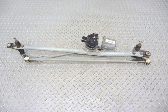 03-06 Chevy Avalanche Windshield Wiper Transmission With Motor (Tested)