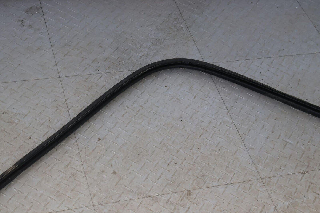 93-97 Chevy Camaro Coupe Trunk Hatch Weather Stripping Gasket Seal