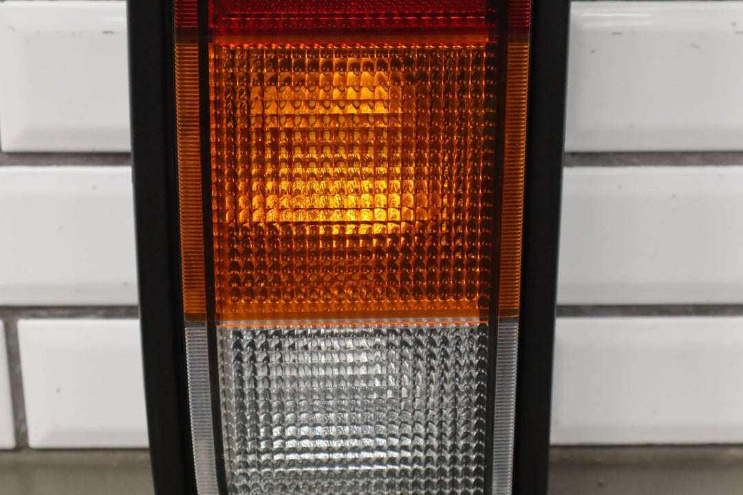 https://i.ebayimg.com/00/s/MTA2N1gxNjAw/z/n20AAeSwvsRp59W6/$_57.JPG?set_id=8800005007
